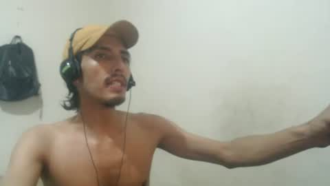 Snapshot of snackontime19 chatting on June 2026 10:15:01 AM snackontime19 online show from June 2026 10:15:01 AM