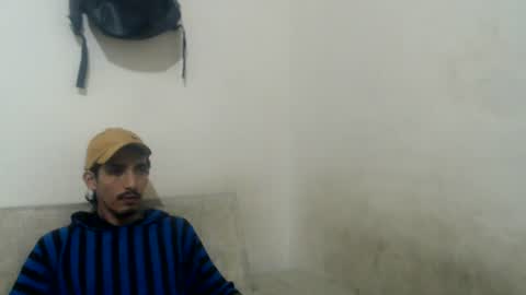 Snapshot of snackontime19 chatting on July 2026 07:23:02 AM snackontime19 online show from July 2026 07:23:02 AM