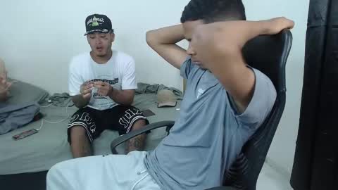 snak_master1 online show from September 2025 05:56:01 PM