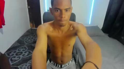 snak_master1 online show from May 2026 11:51:02 AM