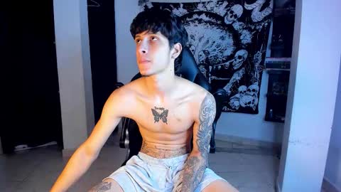 snakebutterfly online show from February 2026 04:53:01 AM