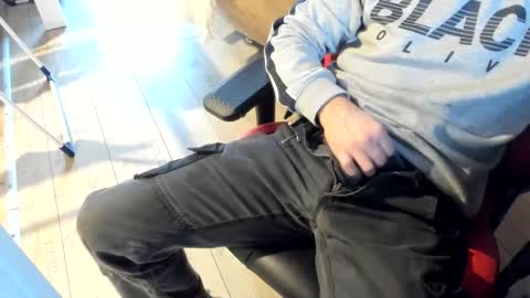 snip1977 online show from January 2025 02:14:01 PM