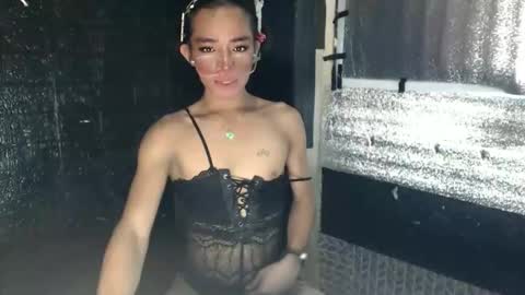 snoky_serna online show from May 2026 07:27:01 AM