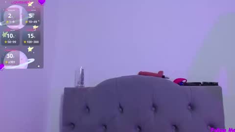 Snapshot of snow_baall chatting on December 2024 07:33:01 PM IG OF red moonn online show from December 2024 07:33:01 PM