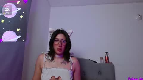 Snapshot of snow_baall chatting on February 2025 12:54:02 PM IG OF red moonn online show from February 2025 12:54:02 PM