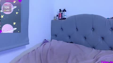 Snapshot of snow_baall chatting on March 2025 05:46:01 PM IG OF red moonn online show from March 2025 05:46:01 PM