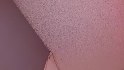 Snapshot of snow_baall chatting on December 2025 07:05:01 AM IG OF red moonn online show from December 2025 07:05:01 AM