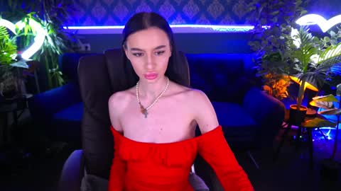 snow_whiteeex online show from January 2025 02:04:01 PM