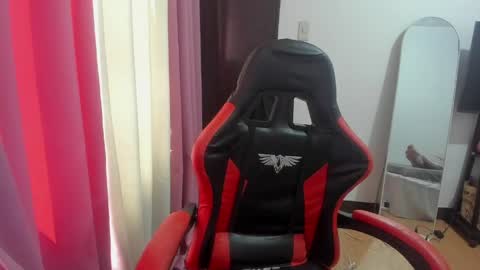 SnowClairee online show from May 2026 06:10:02 AM