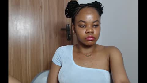 snowdrop5 online show from January 2025 07:04:01 PM