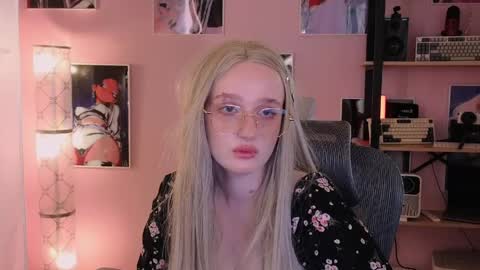 Ellie online show from June 2026 05:10:01 AM