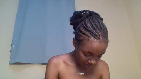 Snapshot of snowie_eyes chatting on November 2025 12:53:02 AM Snowie eyes online show from November 2025 12:53:02 AM