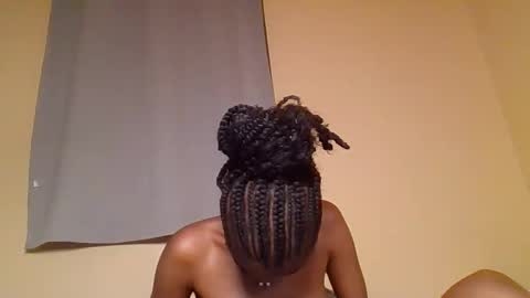 Snapshot of snowie_eyes chatting on November 2025 12:49:01 AM Snowie eyes online show from November 2025 12:49:01 AM