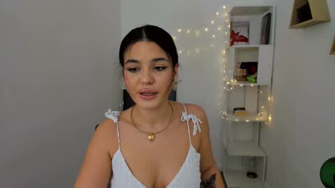 snowingwinter online show from March 2025 12:33:02 PM