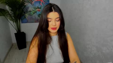 snowingwinter online show from February 2026 04:20:01 AM