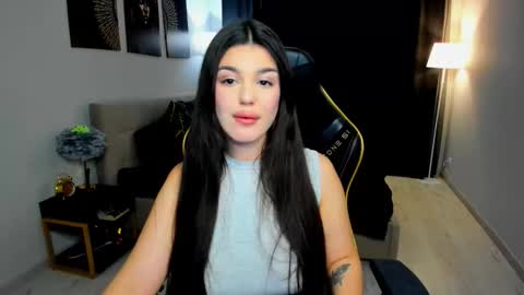 snowingwinter online show from February 2026 11:33:01 AM