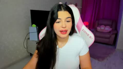 snowingwinter online show from July 2026 11:34:01 AM