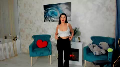 snowingwinter online show from July 2026 06:11:01 PM