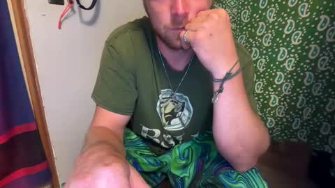 Snapshot of snowtrooper888 chatting on May 2026 04:40:02 AM snowtrooper888 online show from May 2026 04:40:02 AM