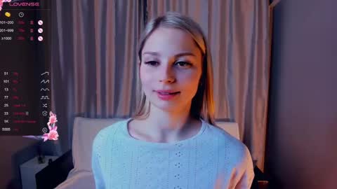 Snapshot of so__sweet chatting on February 2025 12:35:01 AM Alice - Birthday Girl online show from February 2025 12:35:01 AM