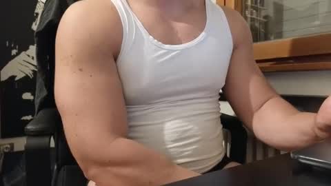 luca -   online show from December 2024 04:53:01 PM