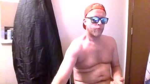 Snapshot of socalspun619 chatting on April 2026 06:24:01 AM Cloudy Cock online show from April 2026 06:24:01 AM