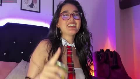 Danna online show from March 2025 03:34:02 AM