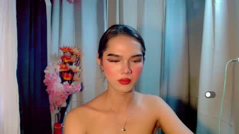 Snapshot of soffy_seductivexx chatting on February 2026 07:58:01 AM open for pvt online show from February 2026 07:58:01 AM
