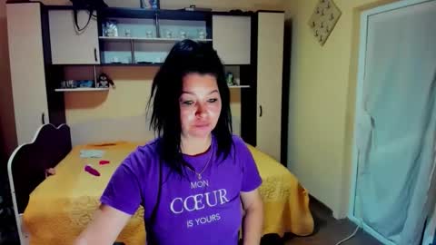 Soffy online show from May 2026 05:02:02 AM