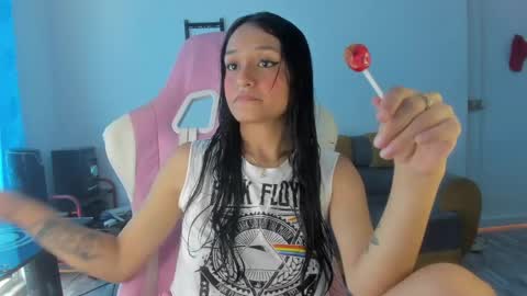 sofia online show from April 2026 08:24:02 PM