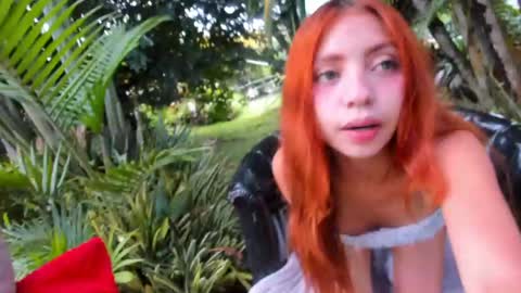 Snapshot of sofi_gmzz chatting on May 2026 03:39:02 PM sofi_gmzz online show from May 2026 03:39:02 PM
