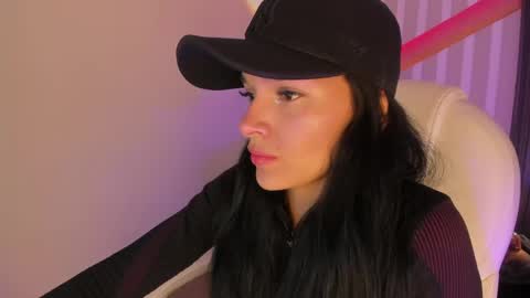 Snapshot of sofi_lassa_ chatting on May 2026 02:07:02 AM SOFIA online show from May 2026 02:07:02 AM