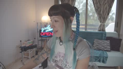 Sofi Mora online show from January 2025 03:18:01 PM