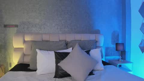 sofi_sp online show from October 2025 11:30:01 AM