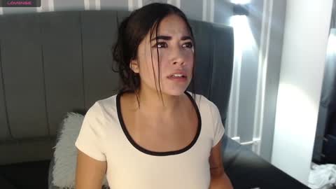 Snapshot of sofi_sweet09 chatting on February 2025 09:39:02 PM Susy online show from February 2025 09:39:02 PM