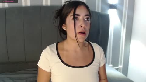 Snapshot of sofi_sweet09 chatting on February 2025 12:40:01 AM Susy online show from February 2025 12:40:01 AM