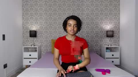 Snapshot of sofi_z chatting on December 2024 04:43:02 PM Sofi online show from December 2024 04:43:02 PM