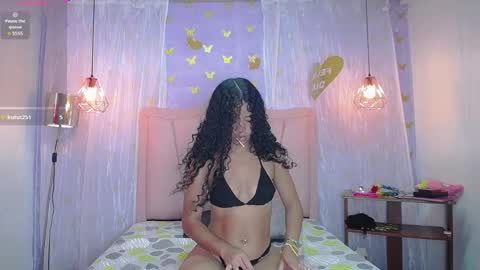 Snapshot of sofia18sweet chatting on April 2026 02:39:02 PM sofiasweet online show from April 2026 02:39:02 PM