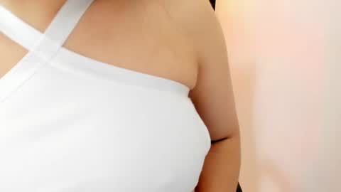 Skarlett online show from September 2025 12:59:02 PM