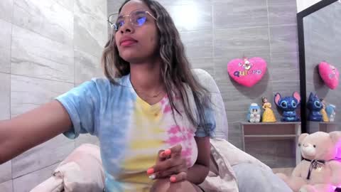 Snapshot of sofia86379 chatting on January 2025 02:33:02 AM sofia86379 online show from January 2025 02:33:02 AM