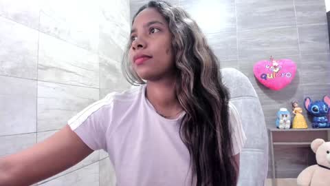 Snapshot of sofia86379 chatting on January 2025 05:19:01 PM sofia86379 online show from January 2025 05:19:01 PM