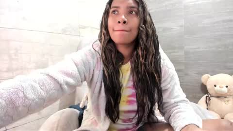 Snapshot of sofia86379 chatting on February 2025 05:26:01 PM sofia86379 online show from February 2025 05:26:01 PM