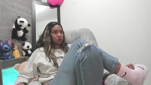 Snapshot of sofia86379 chatting on March 2025 03:13:01 AM sofia86379 online show from March 2025 03:13:01 AM