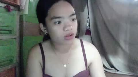 sofia_587145 online show from February 2026 08:35:02 AM