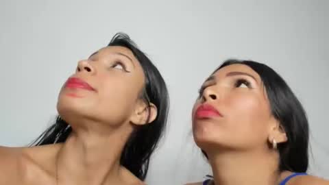 Snapshot of sofia_and_sara chatting on January 2025 10:13:02 PM sofia_and_sara online show from January 2025 10:13:02 PM