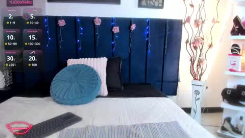  Sofia  online show from September 2025 07:58:02 PM