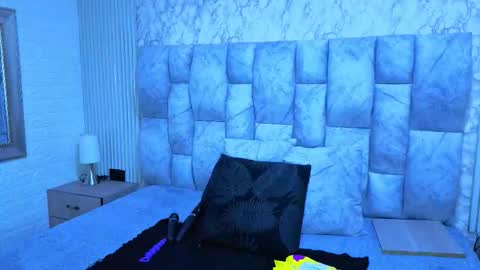 sofia gutierrez   online show from December 2025 03:24:02 AM