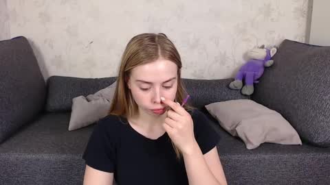 Snapshot of sofia_here chatting on April 2026 12:05:01 AM Sofia here online show from April 2026 12:05:01 AM