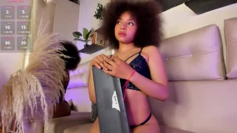 Snapshot of sofia_kay_ chatting on November 2025 08:12:01 PM S O F I A online show from November 2025 08:12:01 PM