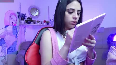 Snapshot of sofia_lara28 chatting on November 2025 01:21:02 PM sofia_lara28 online show from November 2025 01:21:02 PM